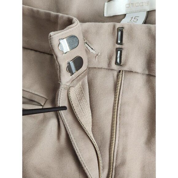 Chico's Size 1.5 Dress Pants, in Tan - Picture 5 of 10